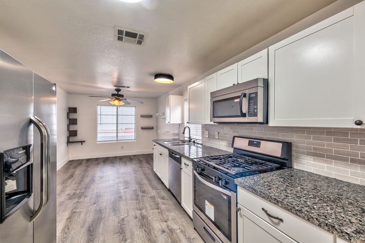 7219 Nordic Lights Dr - Photo 6 of 15