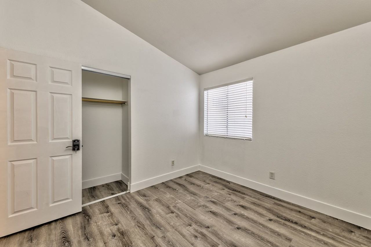 7219 Nordic Lights Dr - Photo 7 of 15