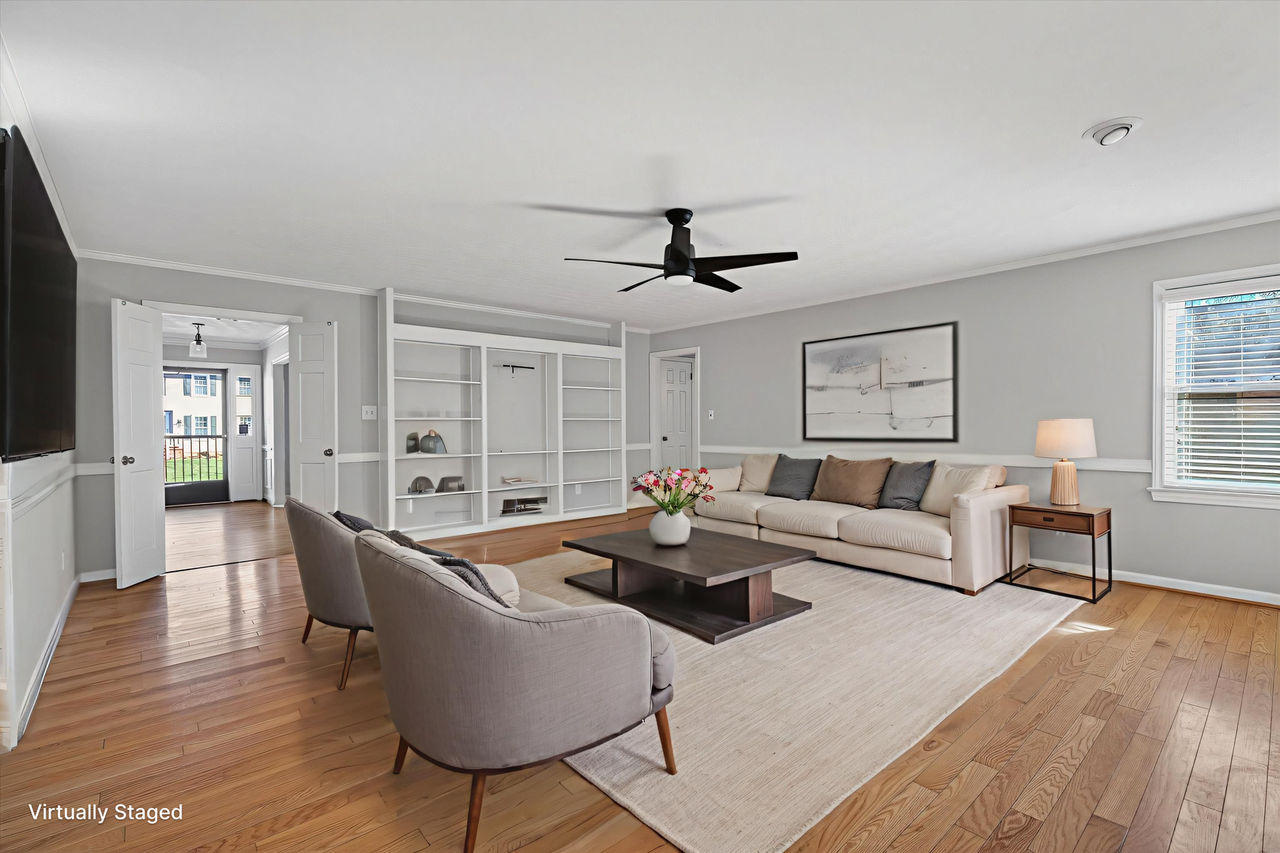 4741 Michaux Dr - Photo 7 of 39