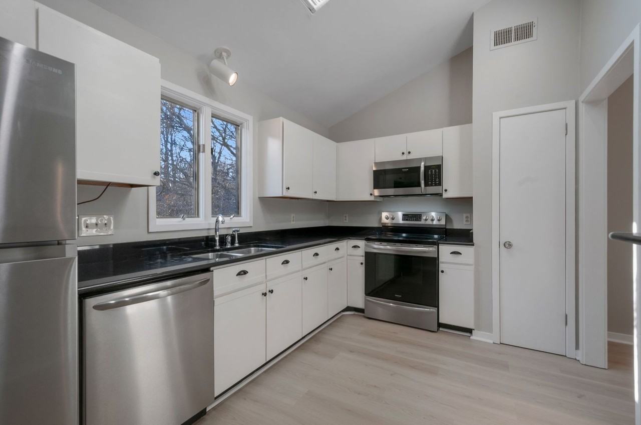 701 Harpeth Trace Dr - Photo 5 of 28