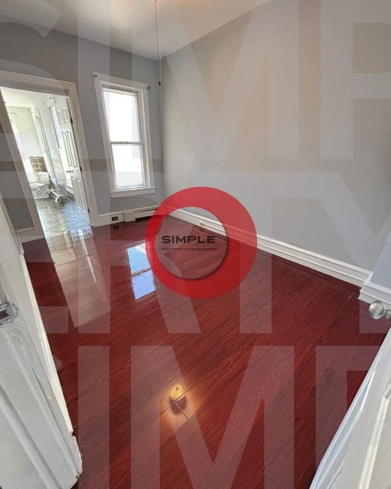 312 Miller St - Photo 6 of 8