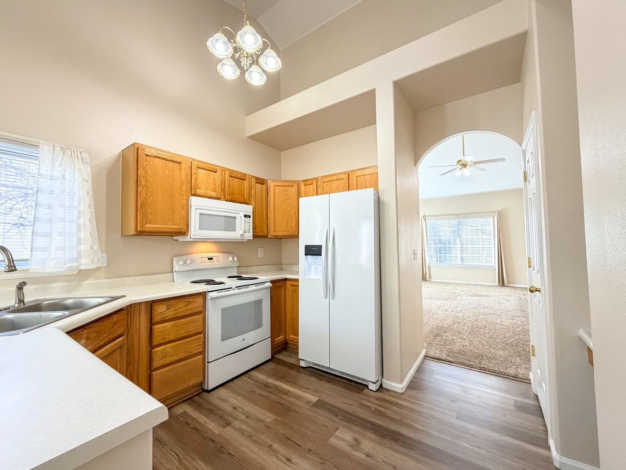 9647 W Chatfield Ave - Photo 7 of 32