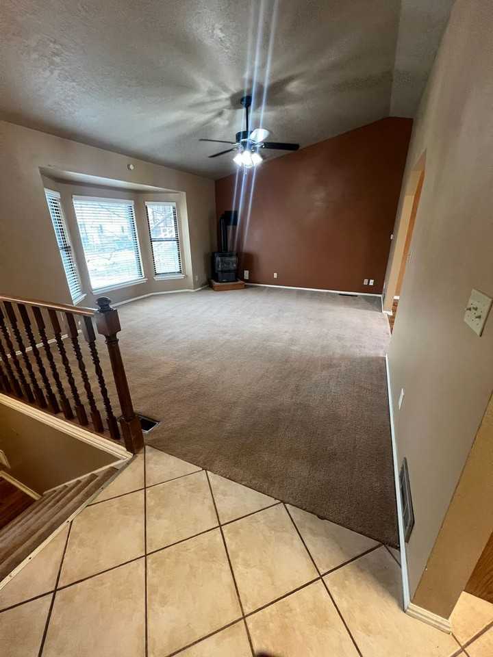 1727 Delmar St - Photo 2 of 12