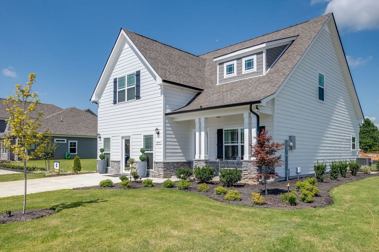 119 Millet St - Photo 3 of 28