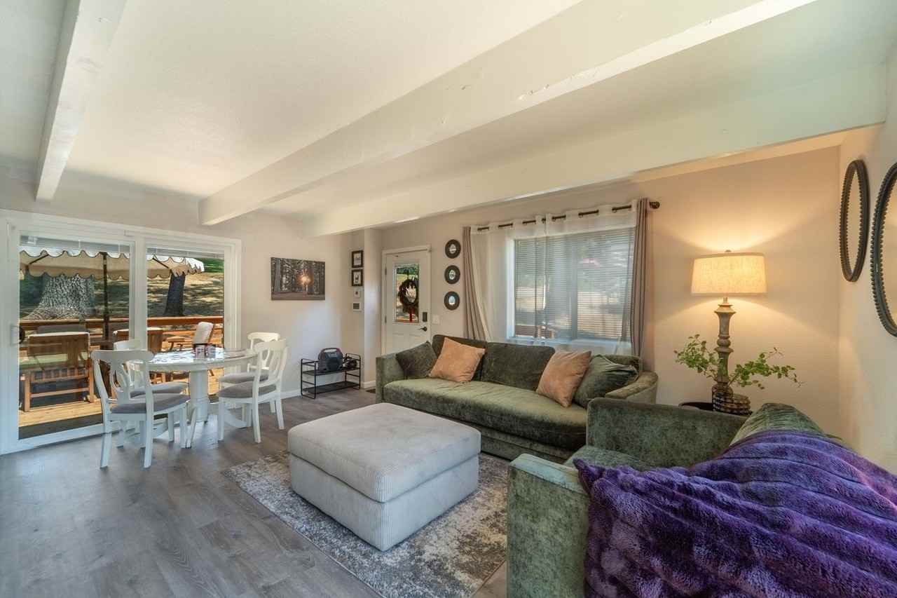 19220 Pleasantview Dr - Photo 5 of 24