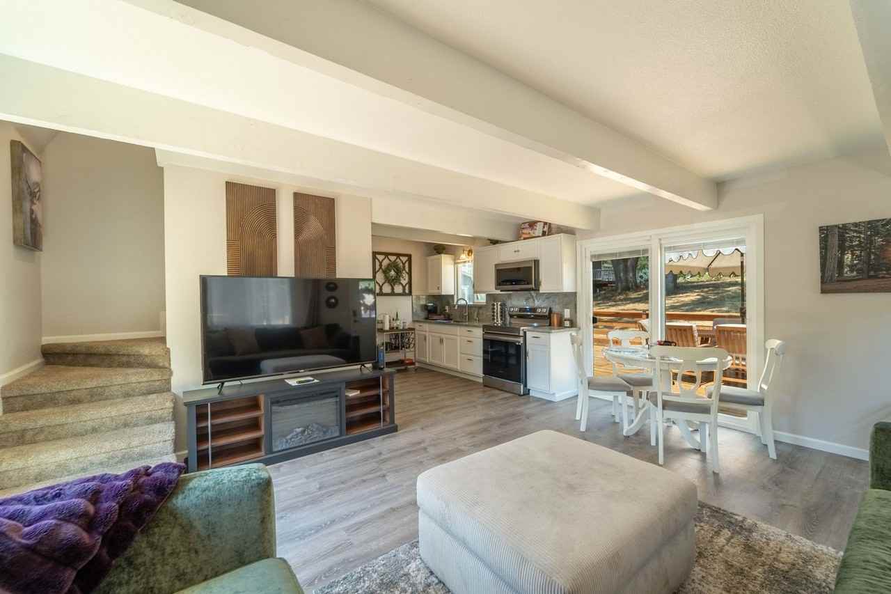 19220 Pleasantview Dr - Photo 6 of 24