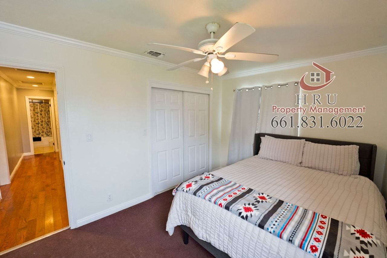 2018 Bernard St - Photo 7 of 26