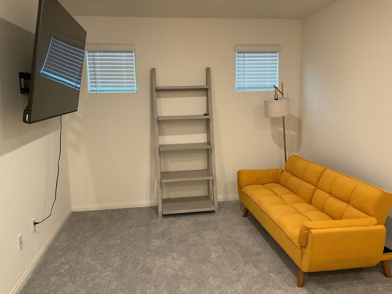 3499 La Cura Ave - Photo 2 of 7