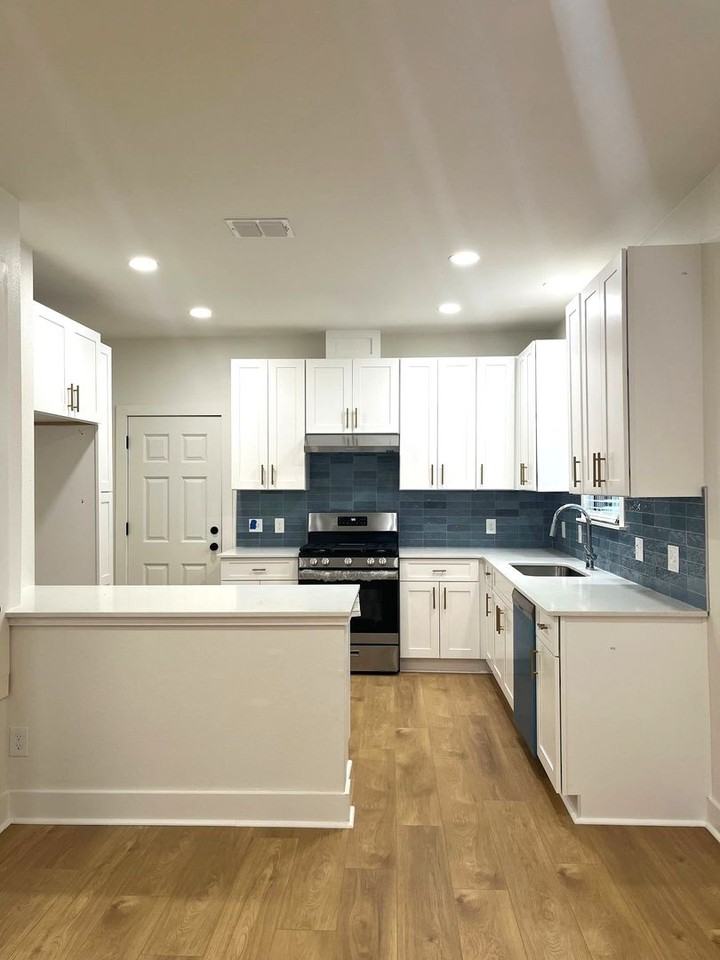 706 Evergreen Ct - Photo 6 of 18