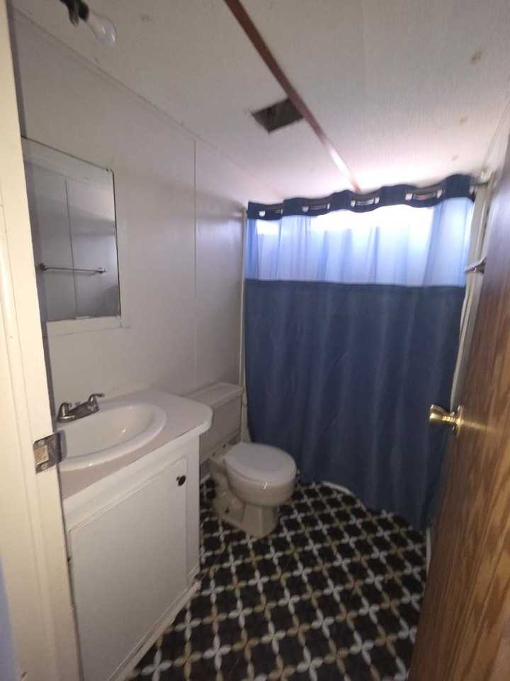 614 Oakland Church Rd - Photo 7 of 9