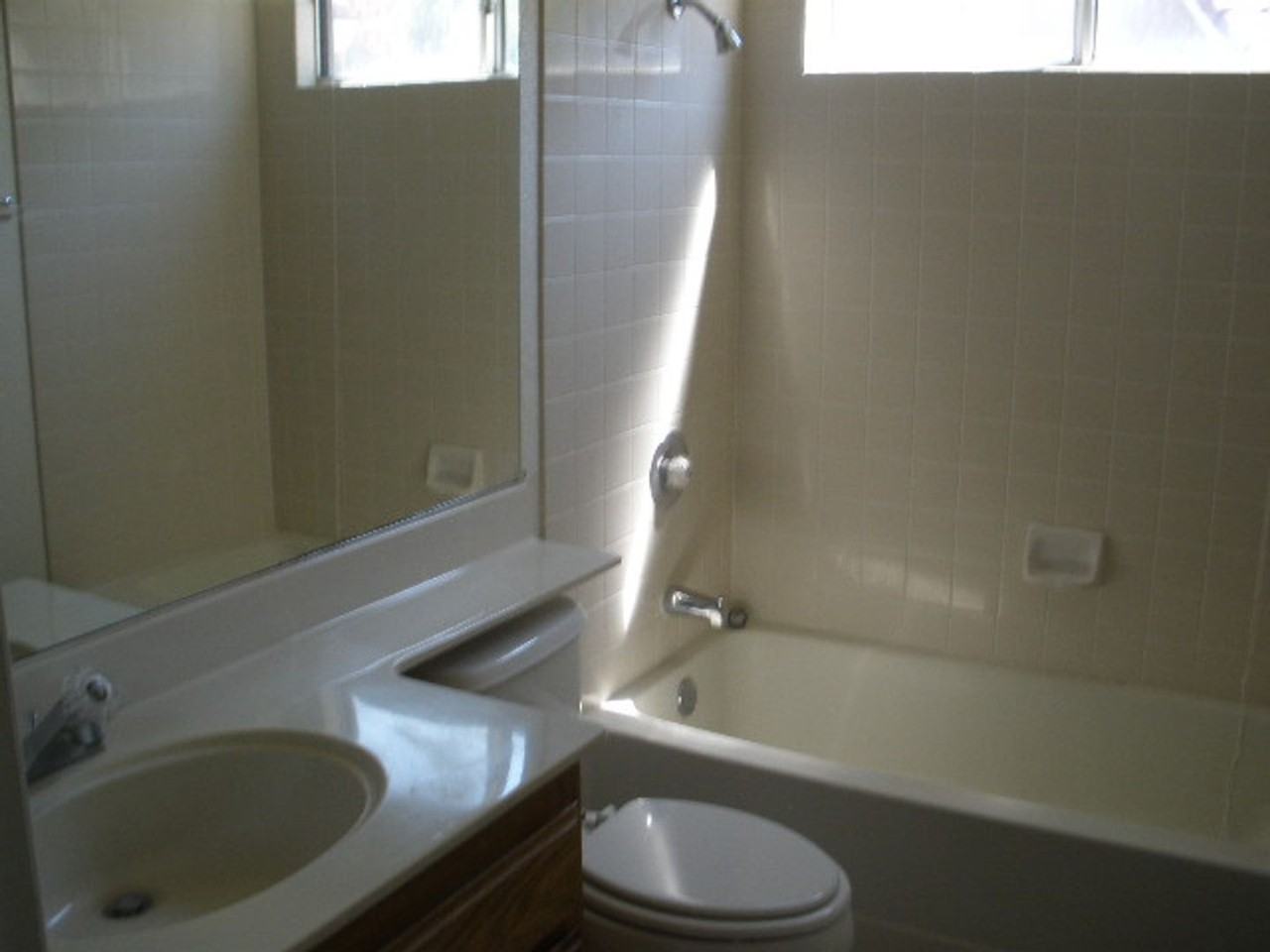 700 Rambleton Dr - Photo 7 of 12