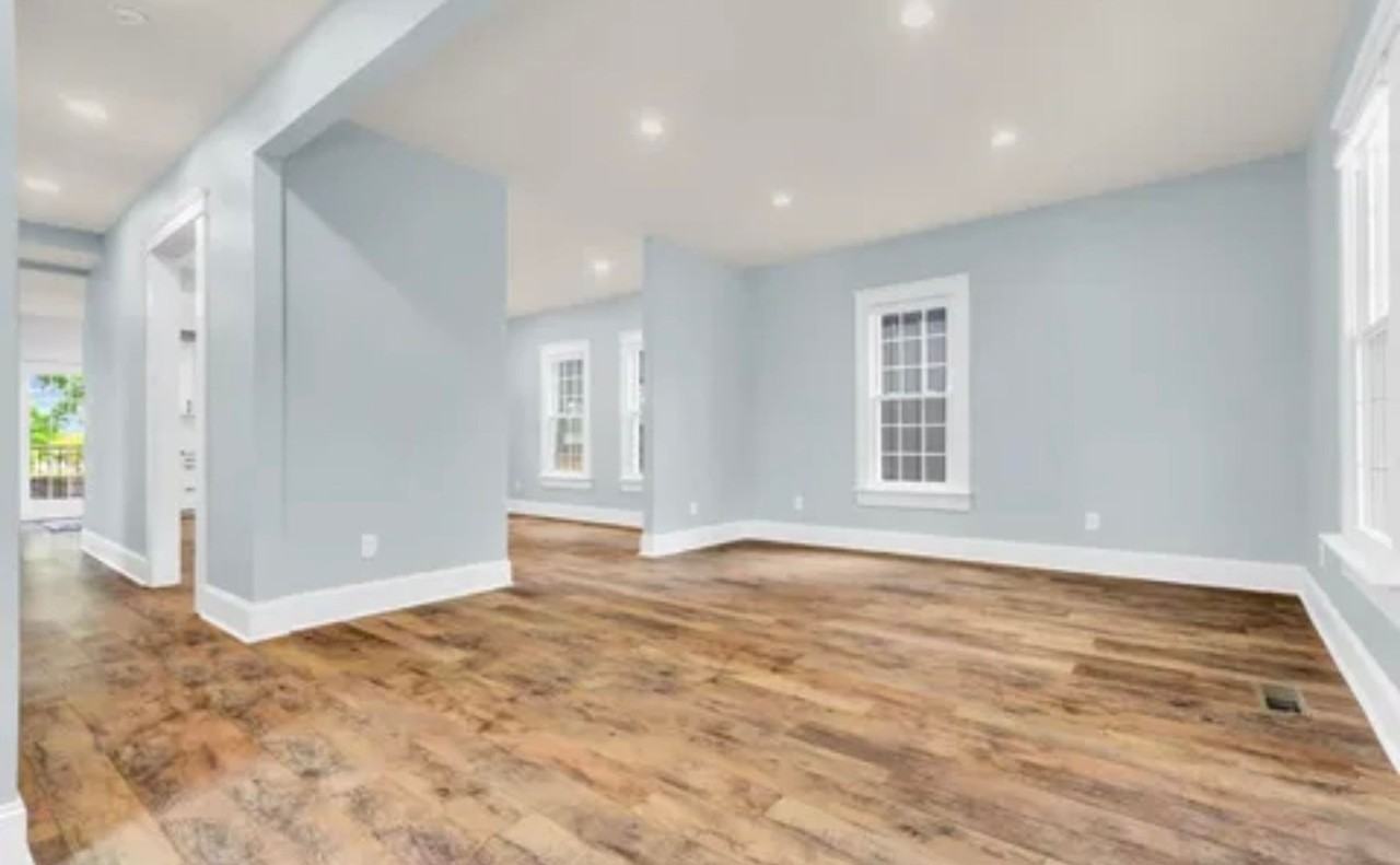 106 Grace St - Photo 4 of 38