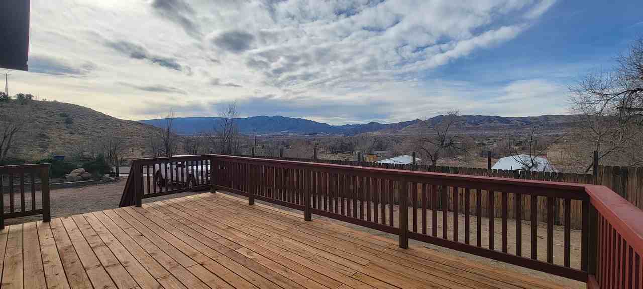 3129 Elizabeth Ave - Photo 4 of 21