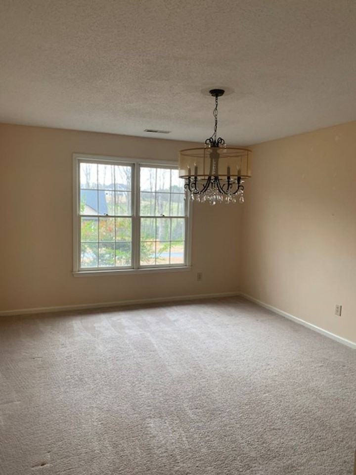 70 Carolina Oaks Dr - Photo 2 of 19