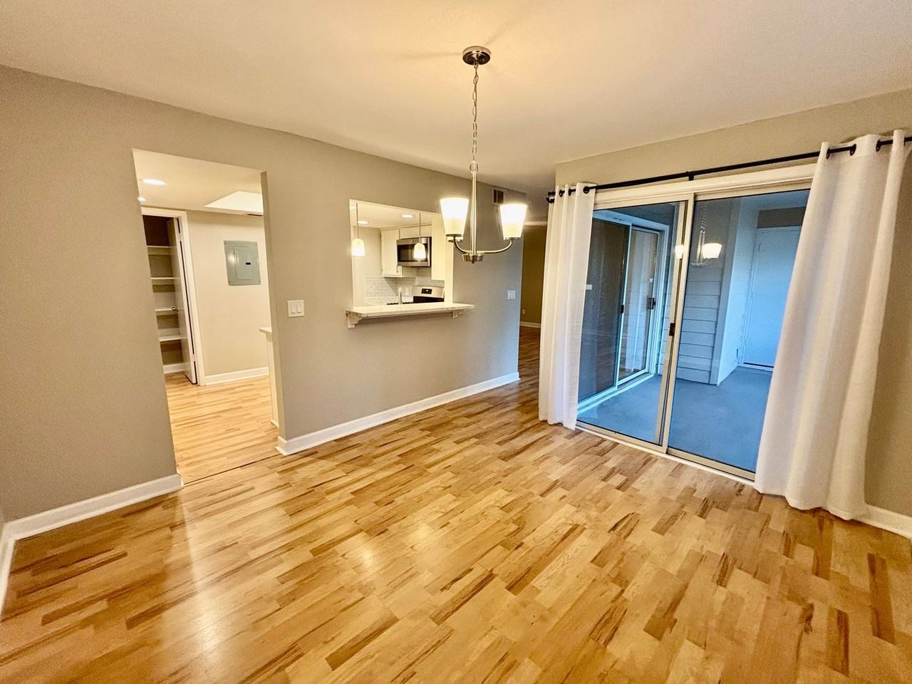 58 Rumson Ct Se - Photo 7 of 26