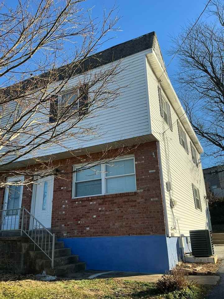 604 Erford Rd - Photo 2 of 29