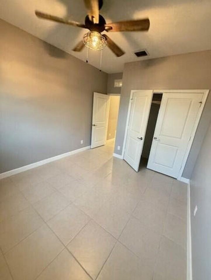 1231 Tangled Orchard Trce - Photo 7 of 10