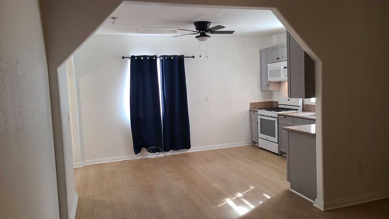 410 N Buena Vista St - Photo 2 of 9