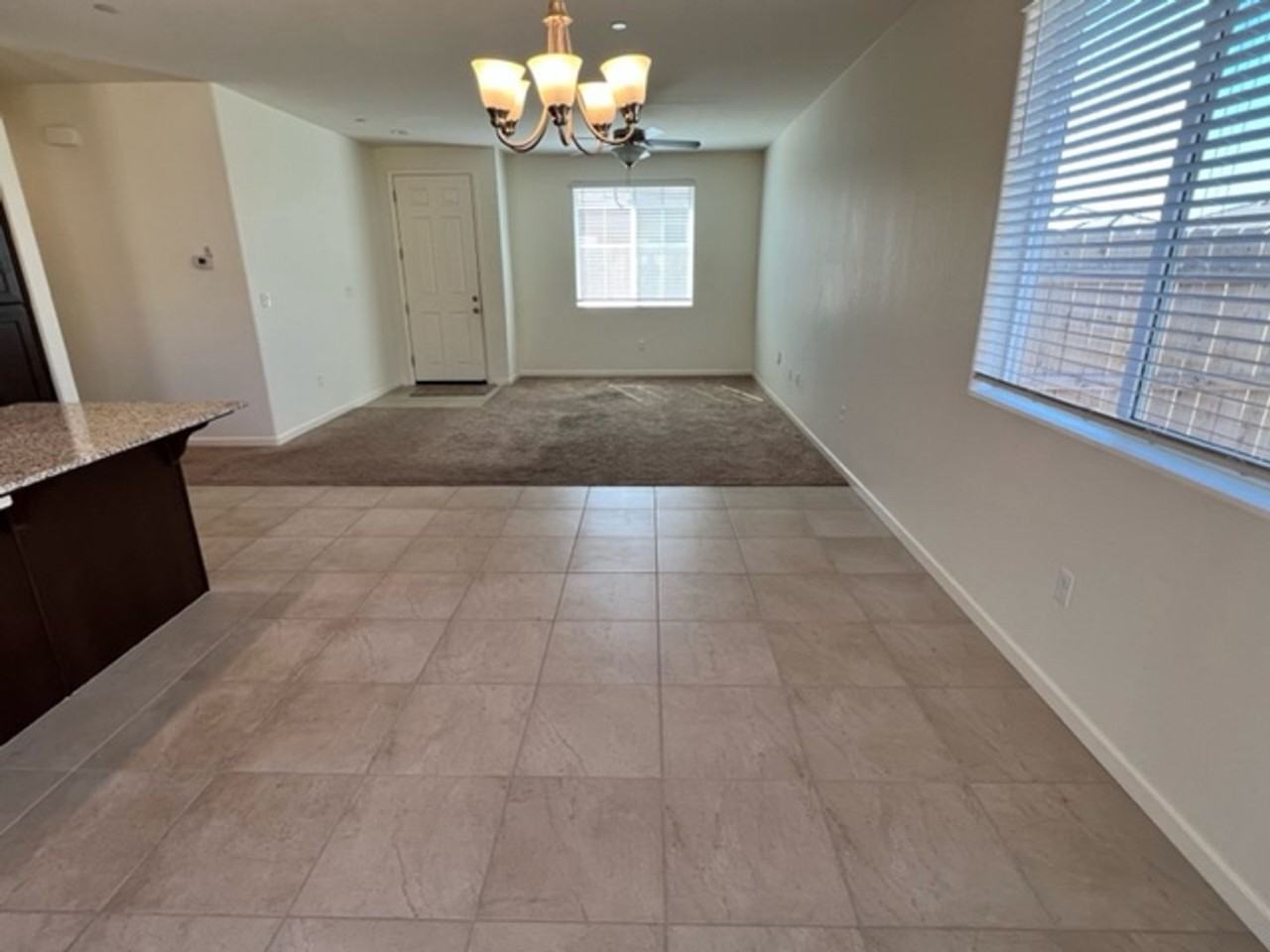 3306 Manchester St - Photo 4 of 10