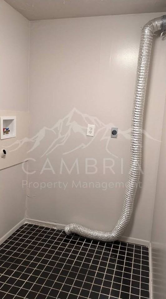 4428 S Rosehaven Ct #C - Photo 7 of 9