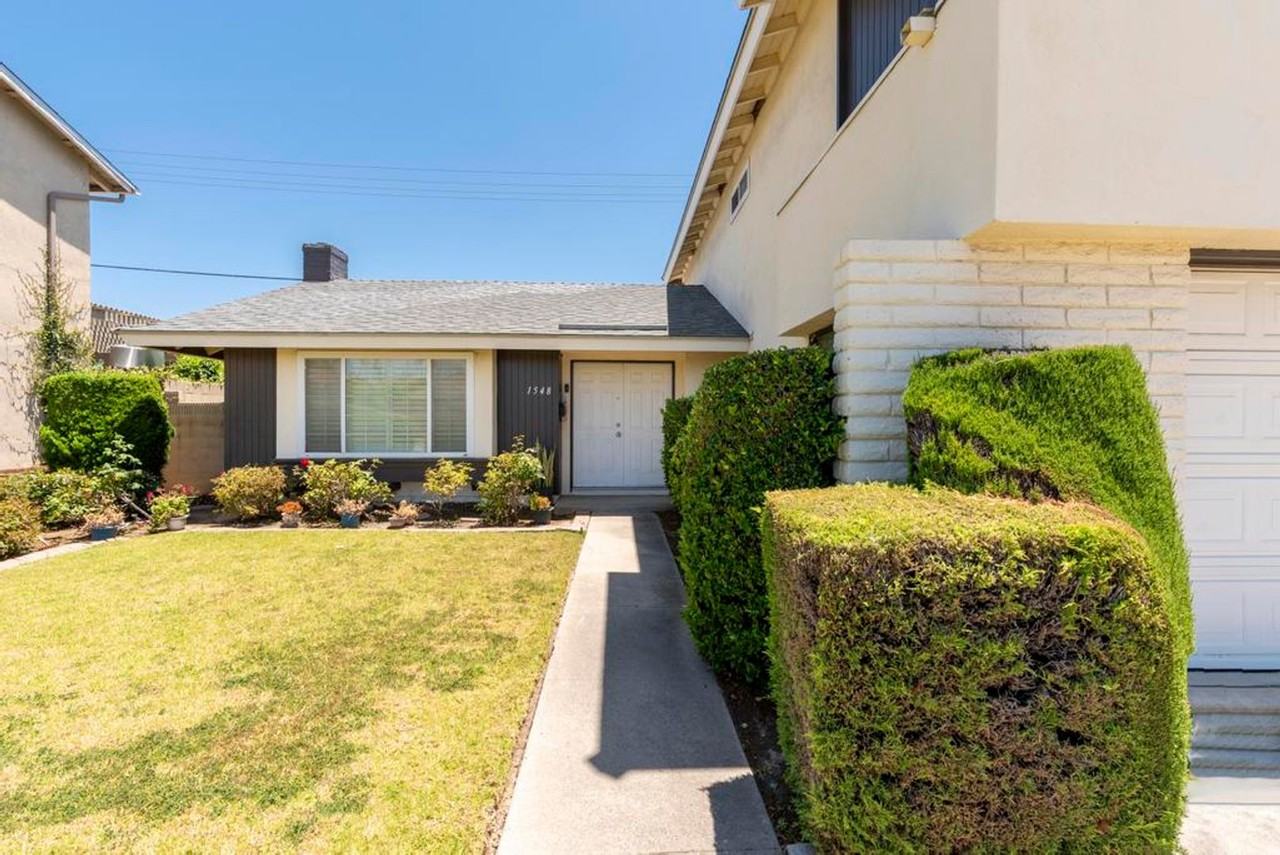 1548 Shenandoah St - Photo 2 of 32