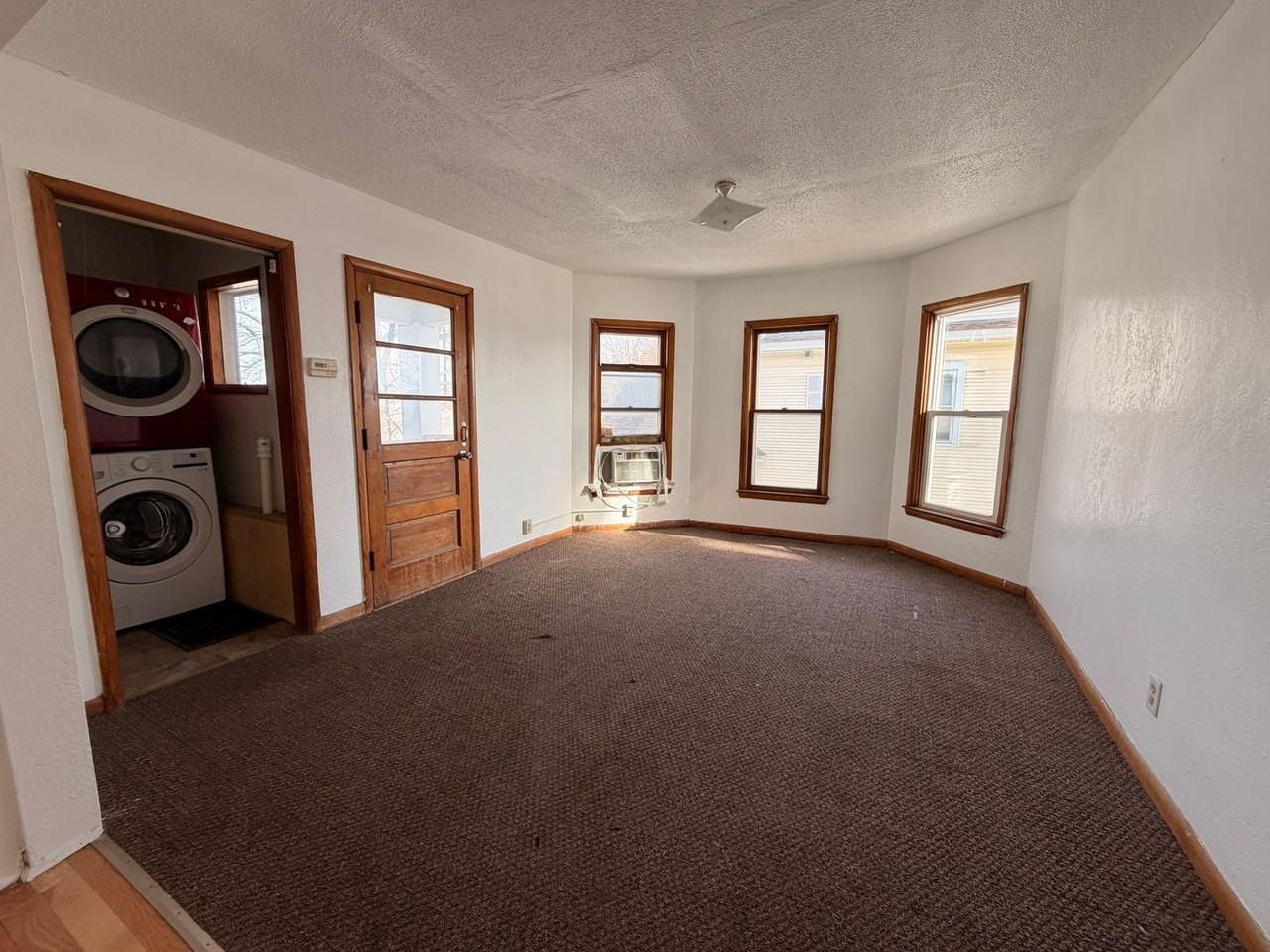 2102 2nd Ave N - Photo 2 of 7