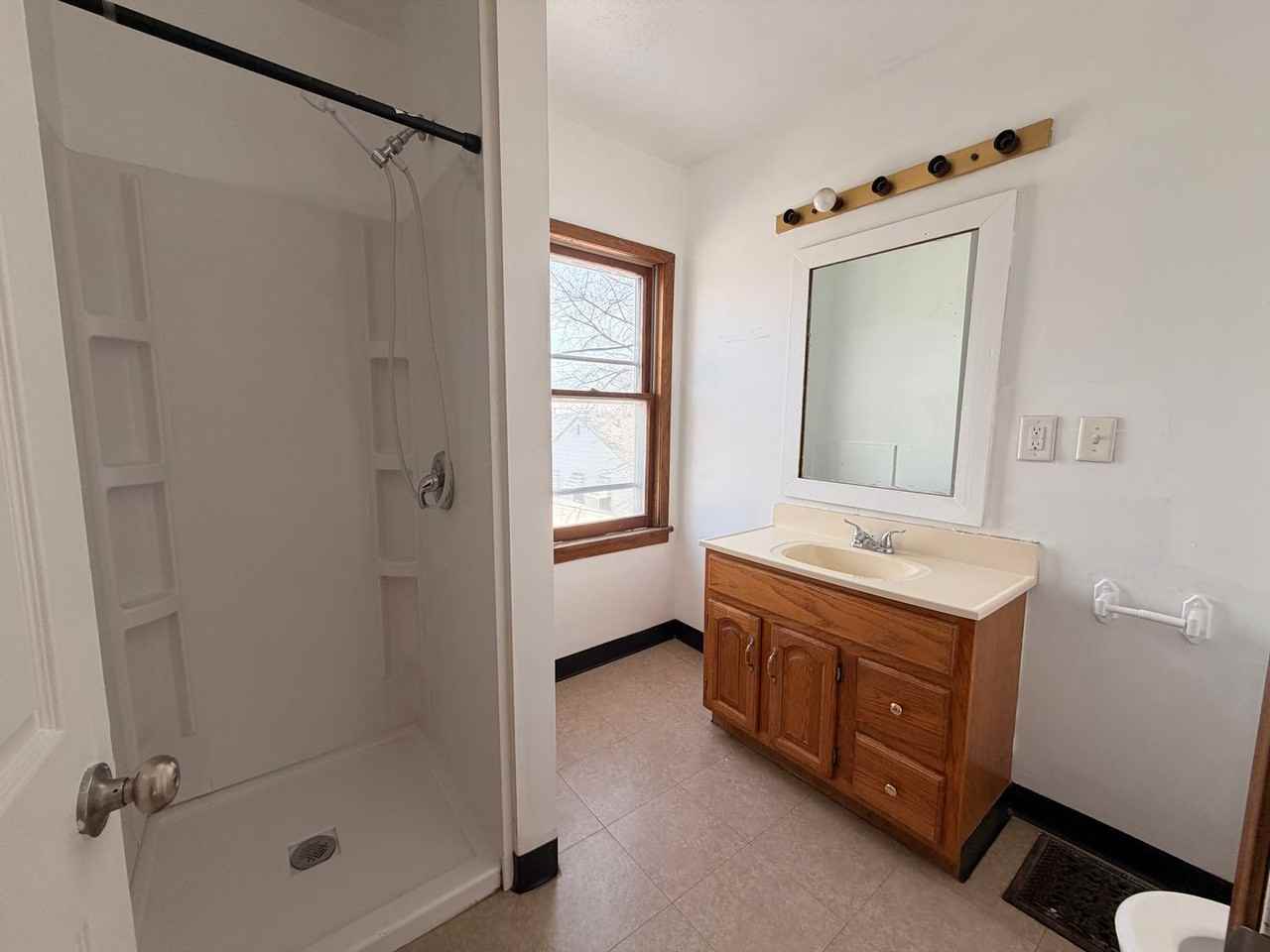 2102 2nd Ave N - Photo 4 of 7