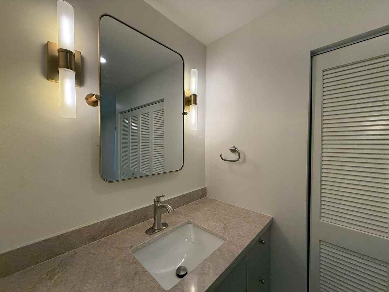 2502 Jacaranda Ave - Photo 6 of 16