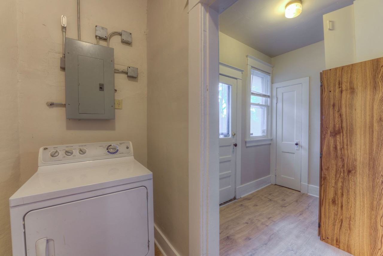 749 N Auburndale St - Photo 6 of 29