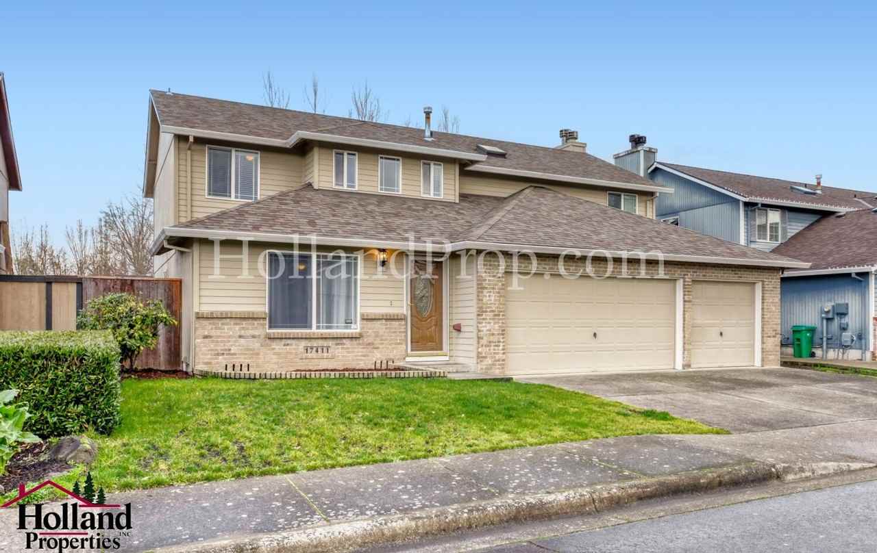 17411 Sw Nazaneen Dr - Photo 2 of 29