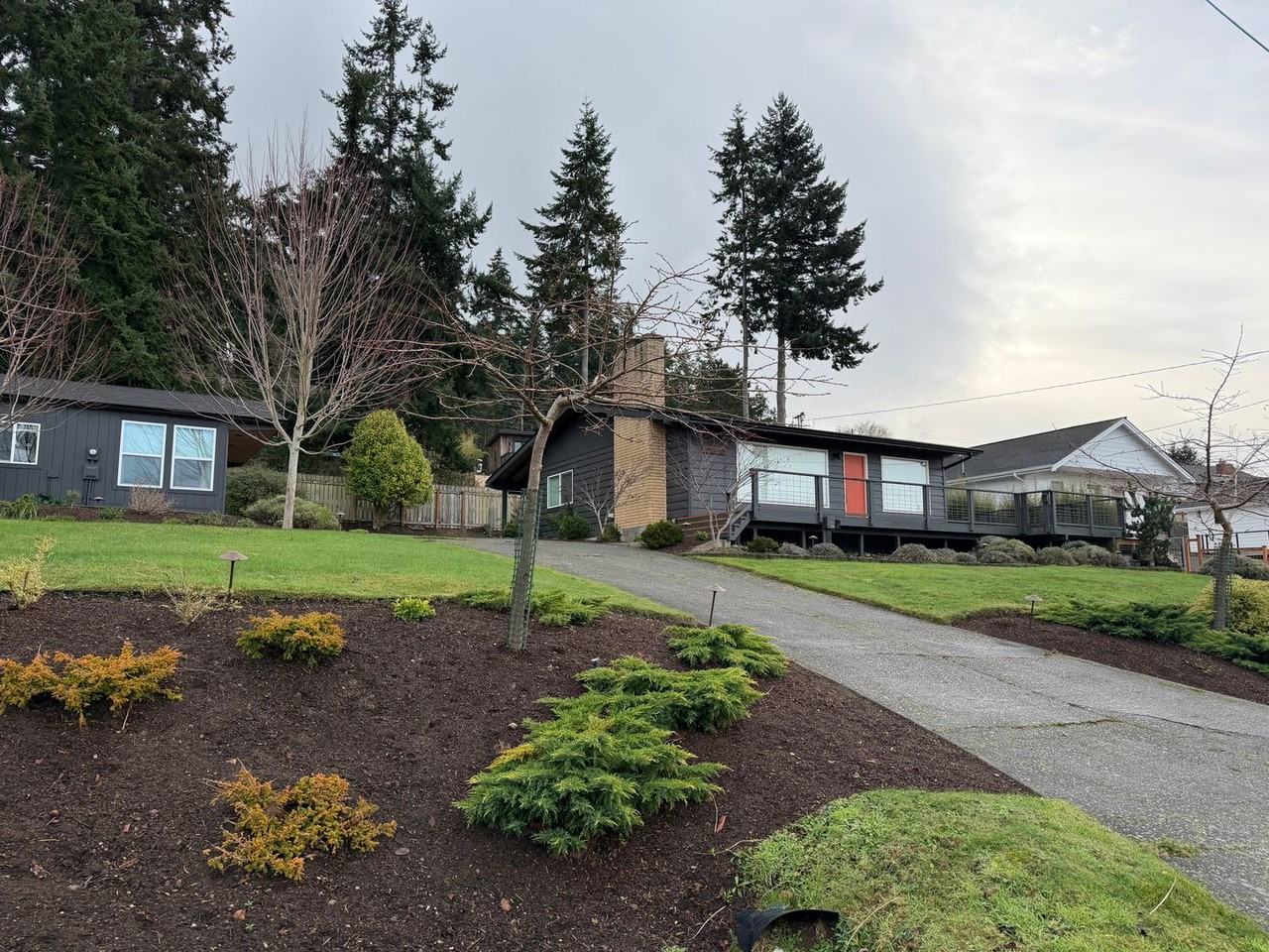 1680 Dorsey Dr - Photo 2 of 29