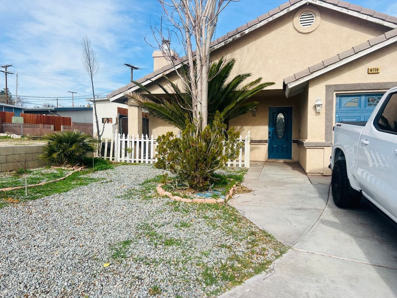 16726 Lacy St - Photo 2 of 18