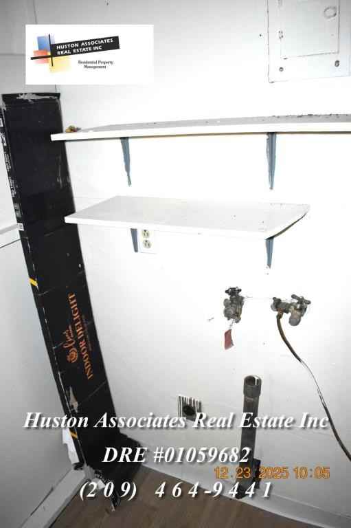 1714 Del Rio Dr - Photo 7 of 13