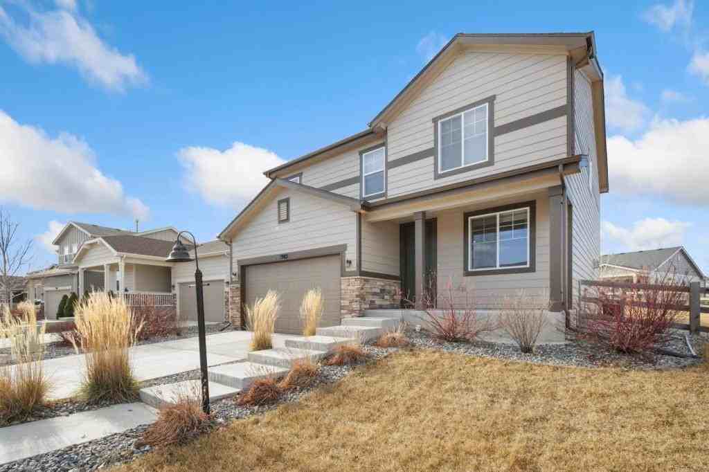 2985 Bridal Veil Falls Ct - Photo 2 of 19