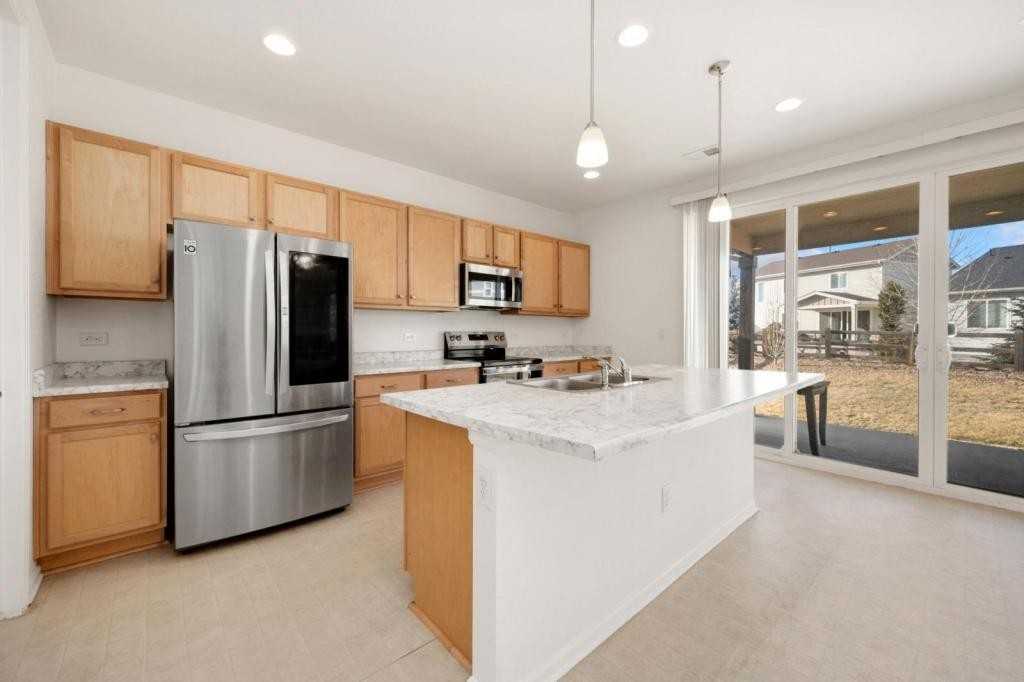 2985 Bridal Veil Falls Ct - Photo 5 of 19