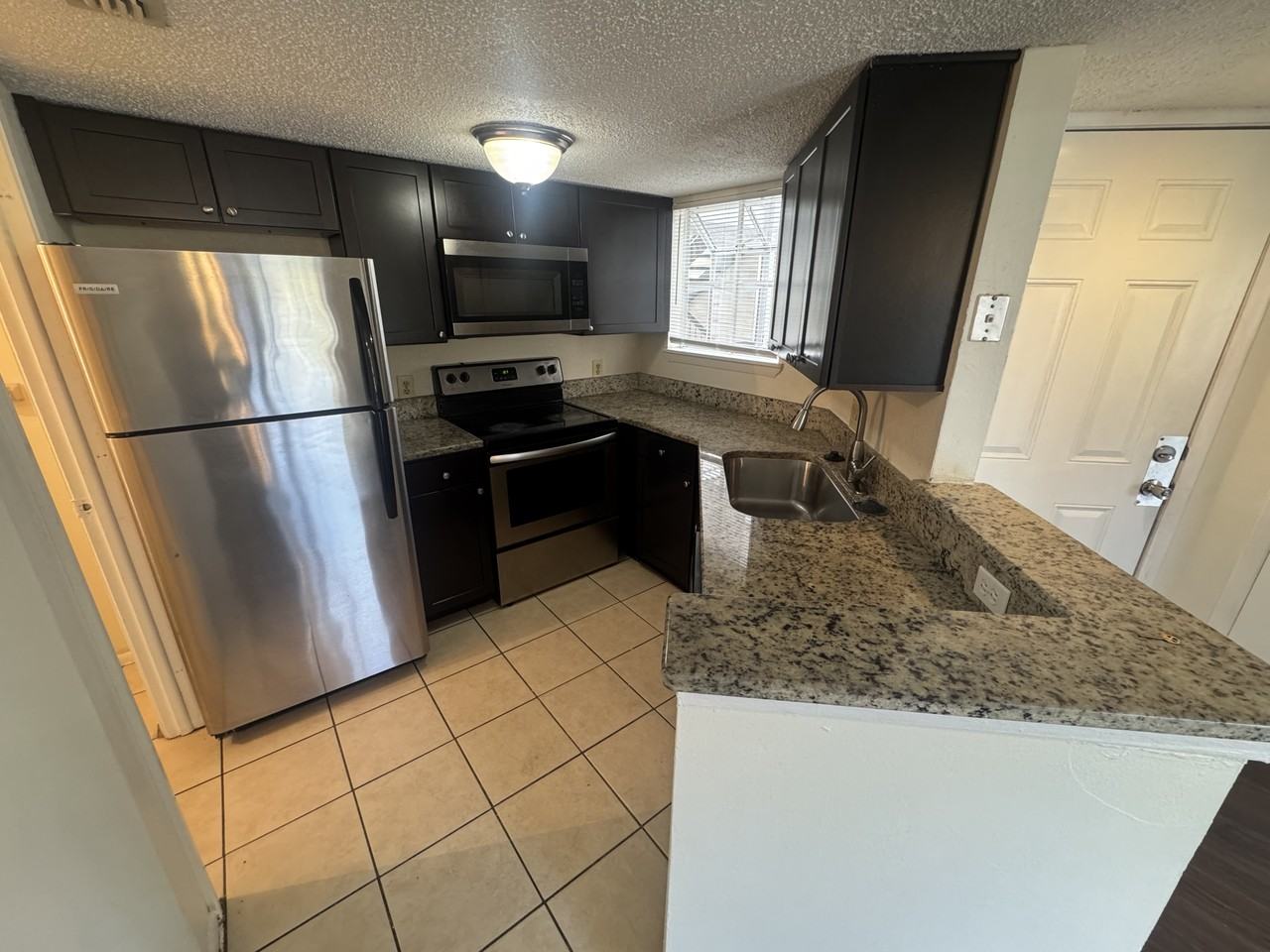 1972 Lake Atriums Cir #181 - Photo 6 of 21