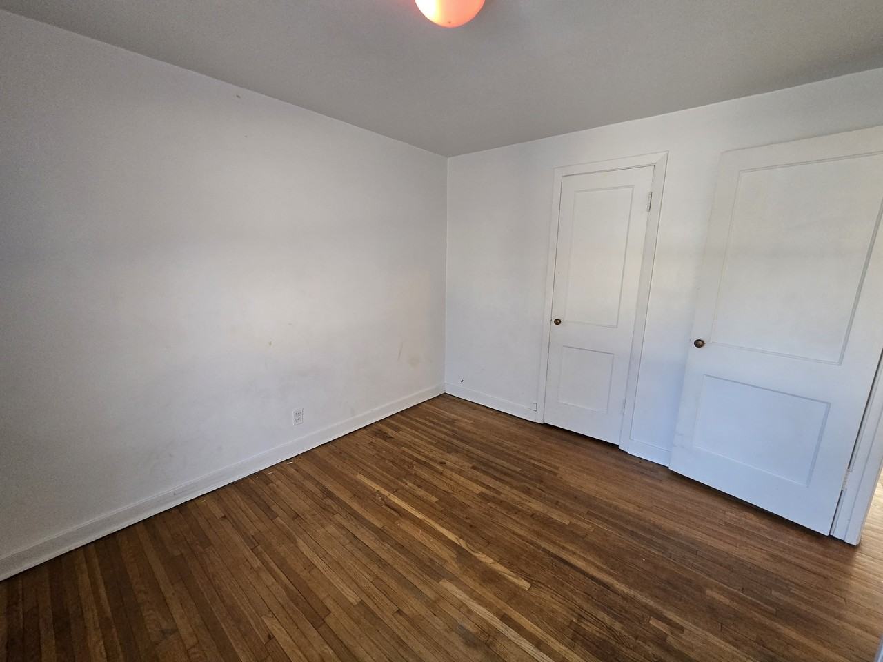 261 Madison St - Photo 2 of 22