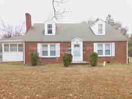 featured image of 3713 Cherry St