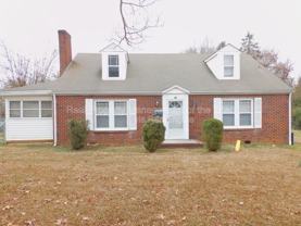 3713 Cherry St - Photo 1 of 1