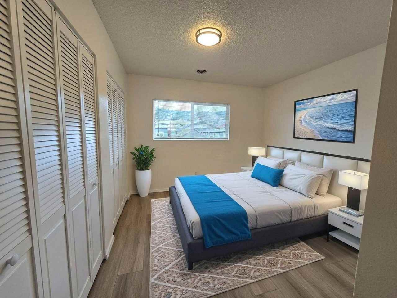 633 Se Flint St #12 - Photo 4 of 14