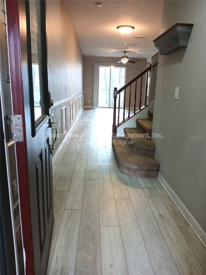 1525 Hillview Ln - Photo 6 of 13