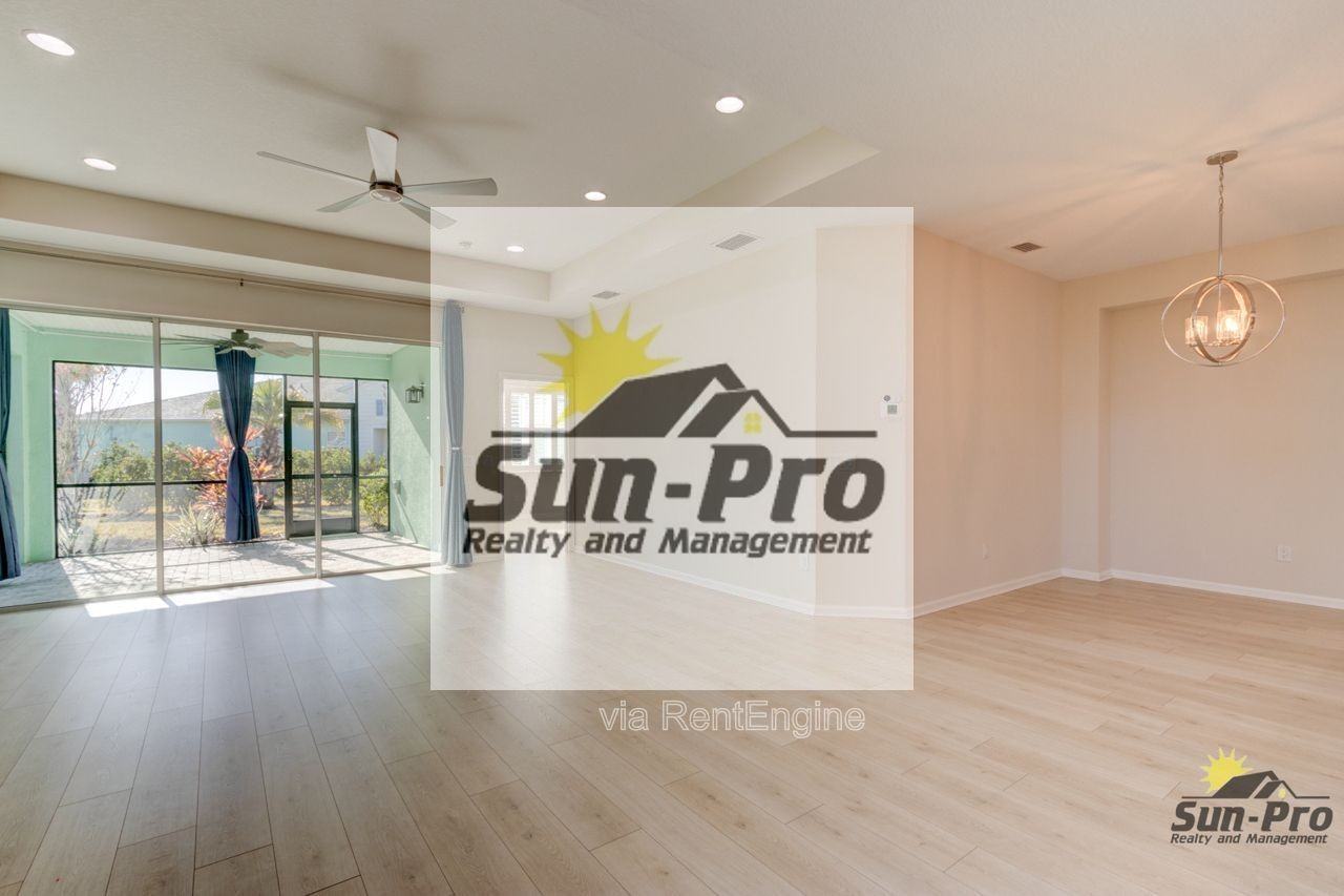 301 Low Tide Ln - Photo 4 of 36