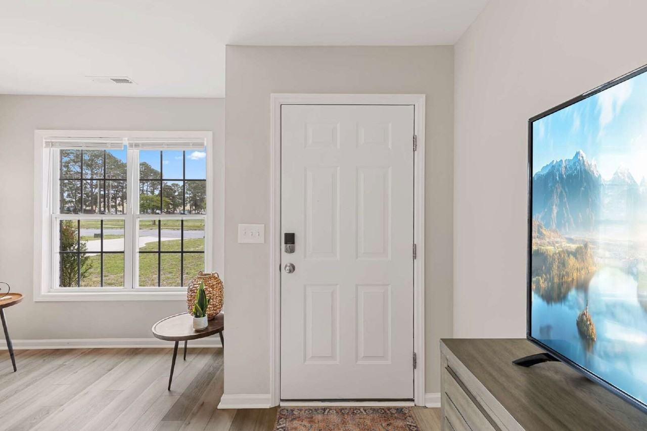 214 Jeremy Ln #A - Photo 5 of 46