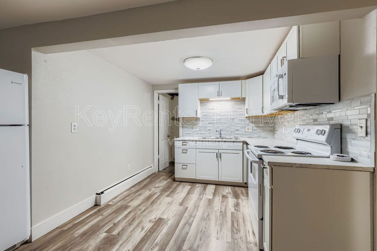 9406 W 57th Ave #5 - Photo 3 of 23