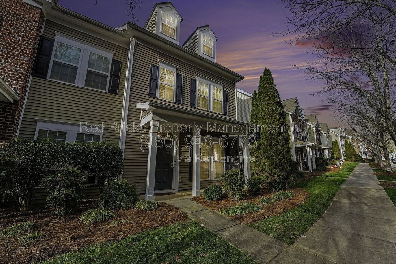 13844 Cypress Woods Dr - Photo 4 of 43