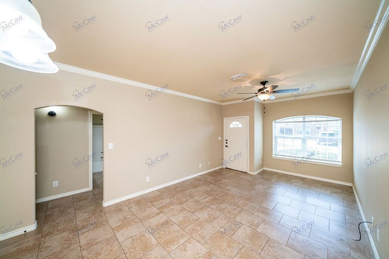 1612 Stanley Dr #101 - Photo 5 of 26