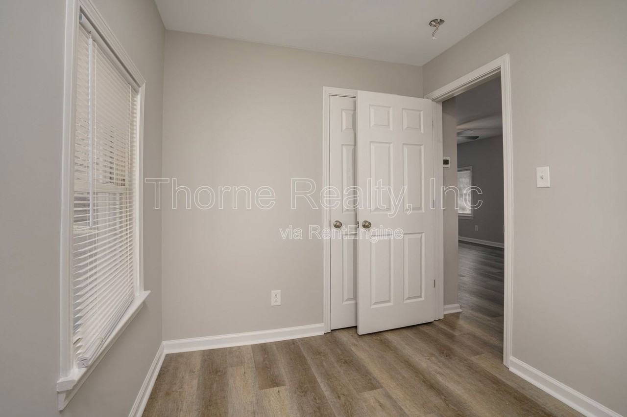 336 Coleman Ave - Photo 2 of 22