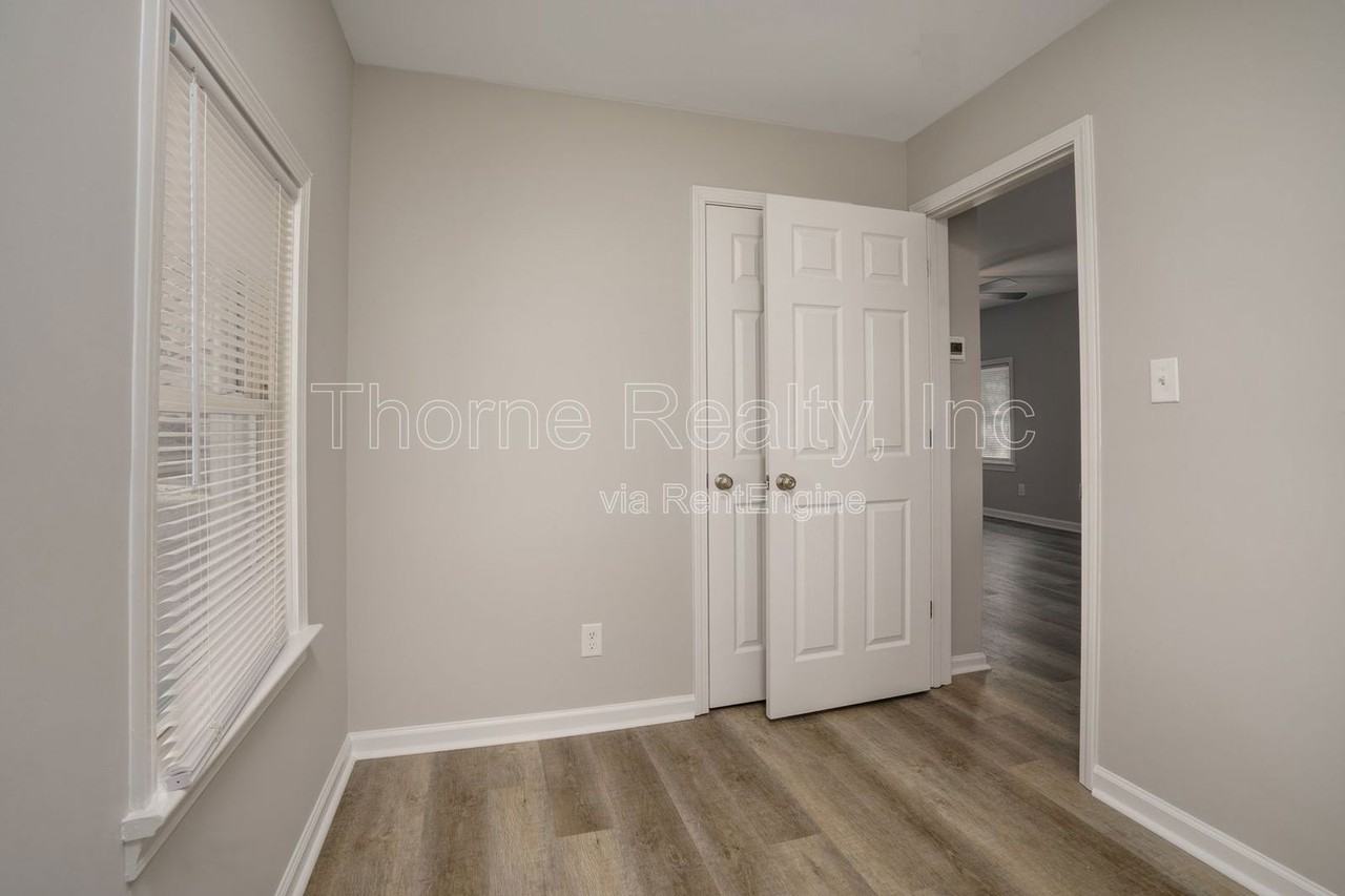 336 Coleman Ave - Photo 3 of 22