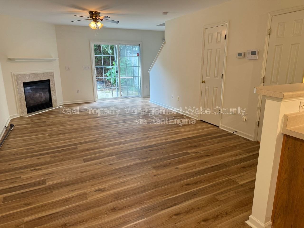 2617 Vega Ct - Photo 2 of 27