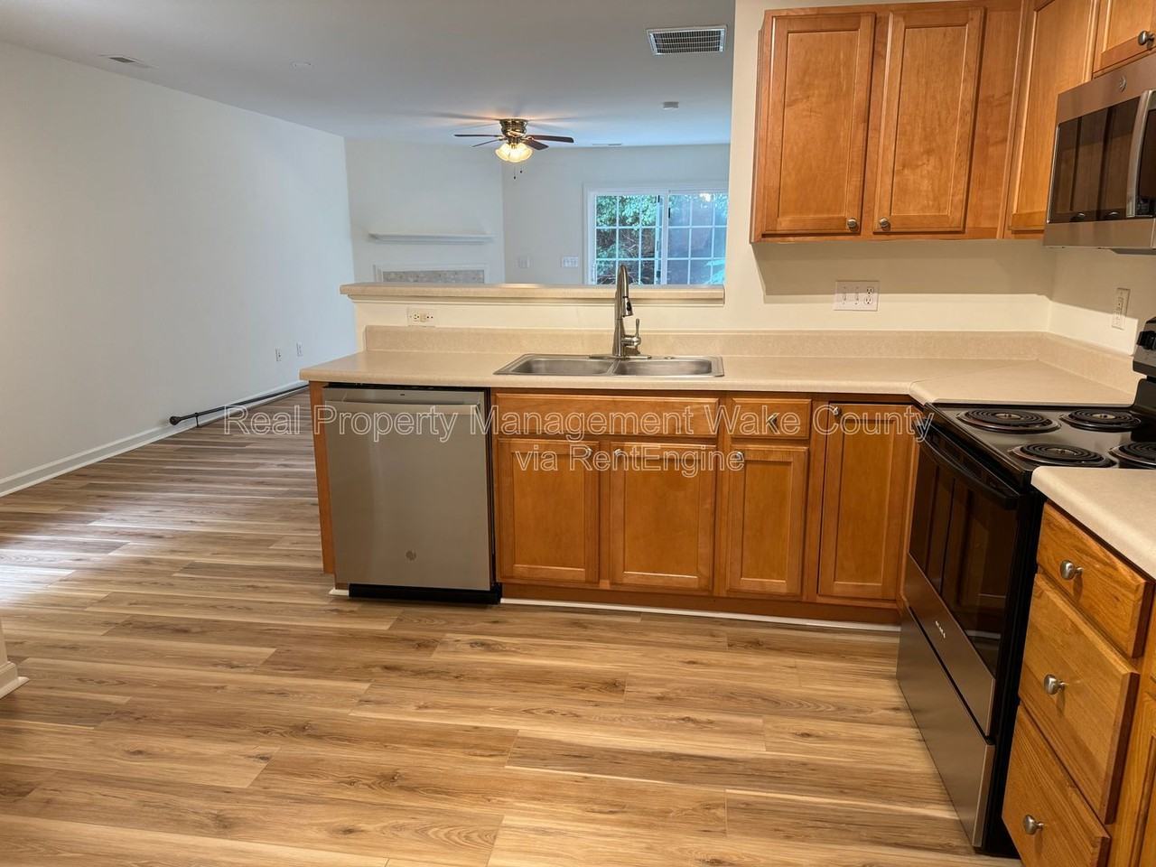 2617 Vega Ct - Photo 4 of 27